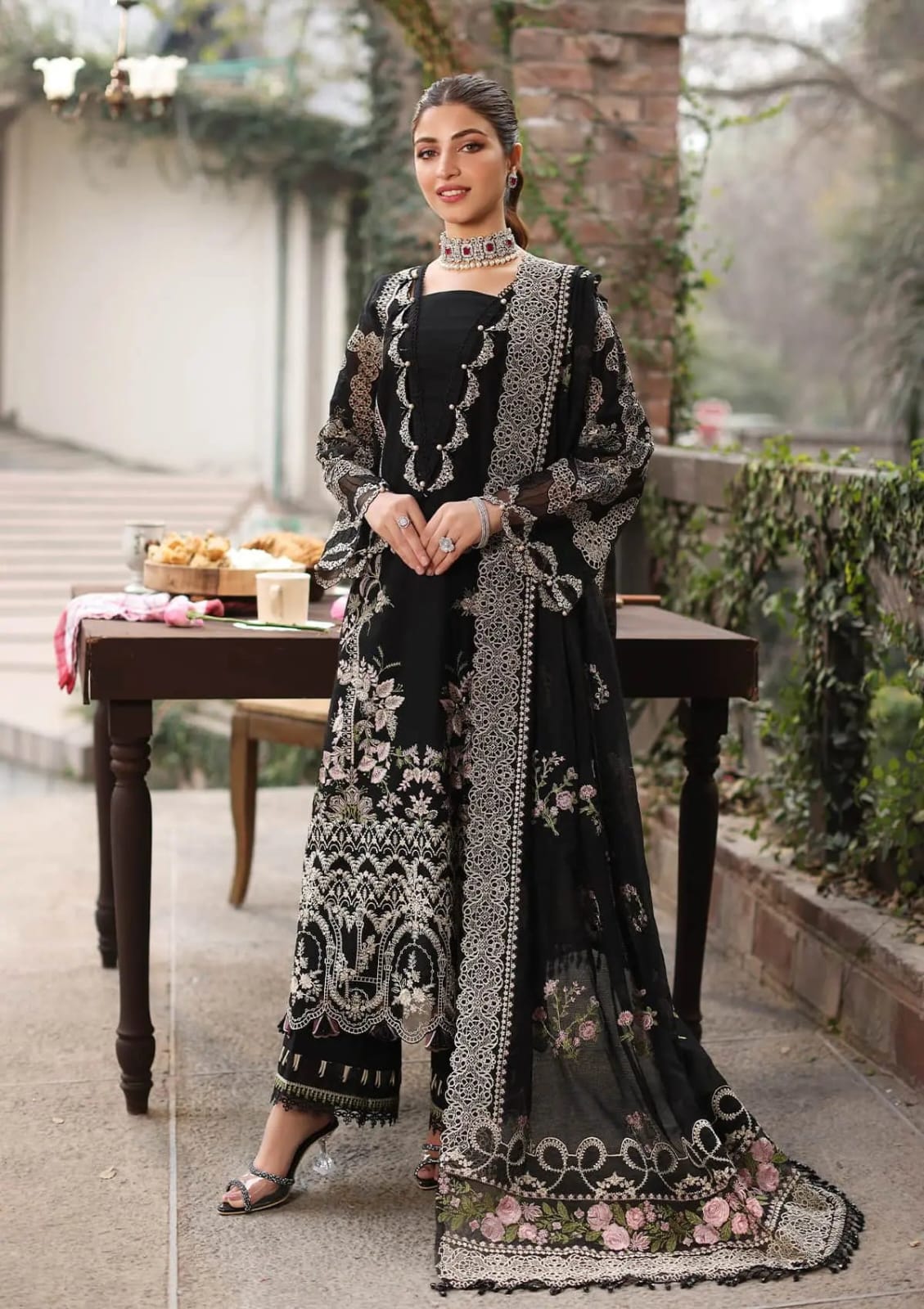 3PC Embroidered Unstitched Lawn Suit |